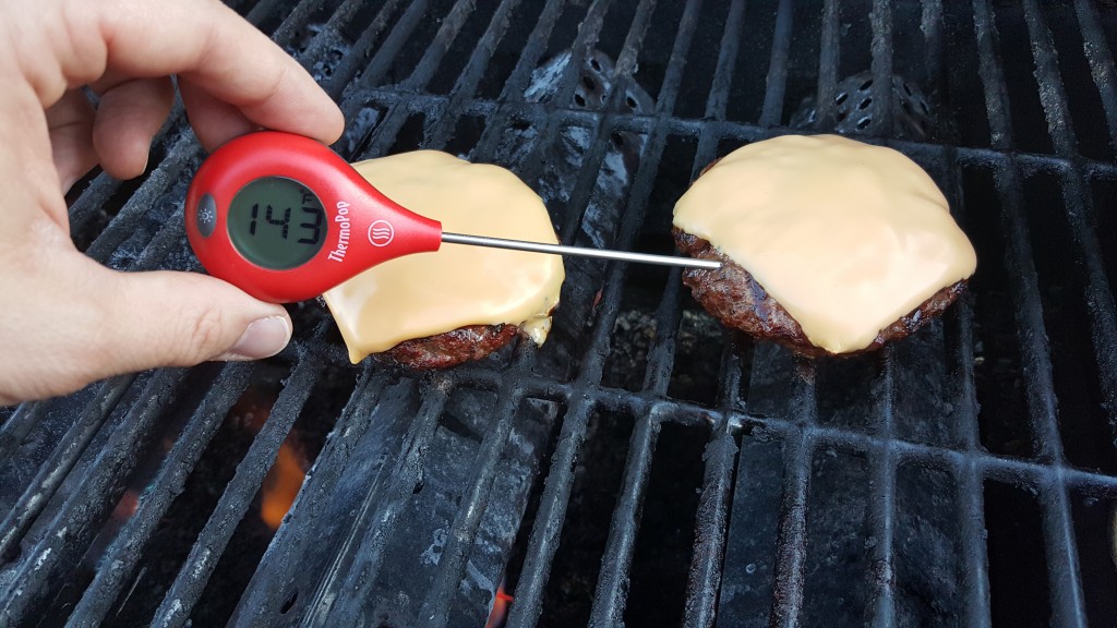 Grilling burgers to the right temperature for the family. The 90-degree rotating display is helpful. 