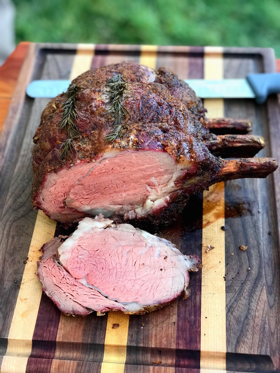 Smoked prime rib sliced and ready to feast on!